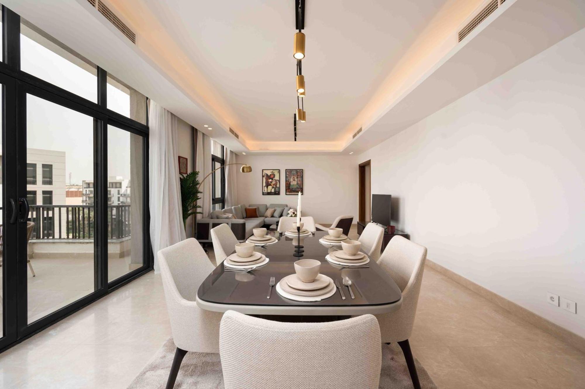 Bird Nest At Festival Apartment *